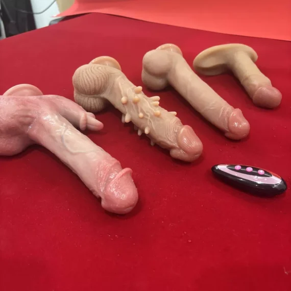 Best Realistic Dildos Sex Toys in Pakistan - Image 3